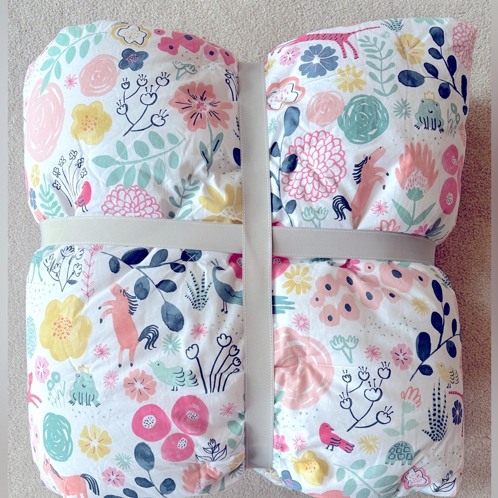 Pottery Barn Kids Sasha’s Garden Twin Comforter